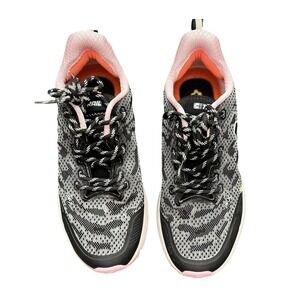 Charly Trail PFX Women's Shoes Black Pink And Grey Size 7 Great Condition